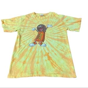 Reese’s peanut butter cup chocolate bar men’s small anvil tag 2002 Y2K t-shirt